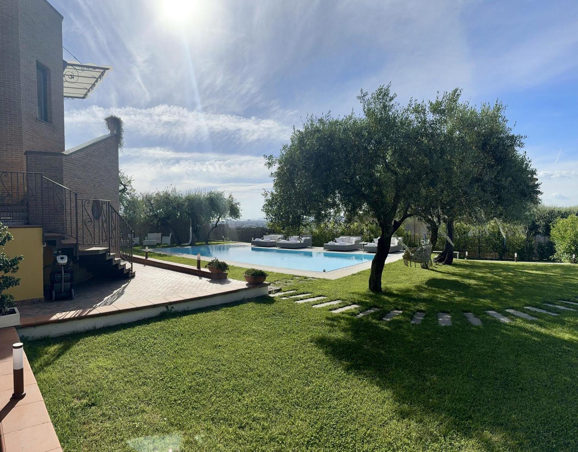 Villa C Luxury Estate SantʼAntonio Abate Exteriör bild